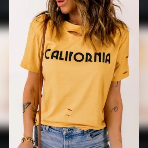 ♥️New yellow California distressed tshirt - Picture 2 of 12